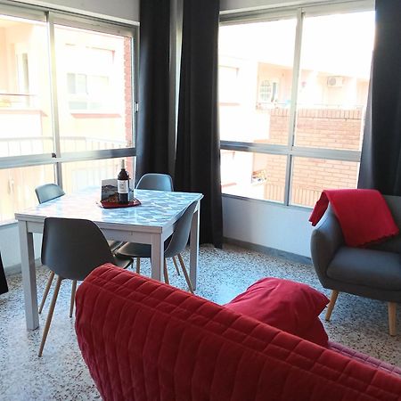 Mawilec, Centre, Plage, Port, Garage Aguilas Luaran gambar